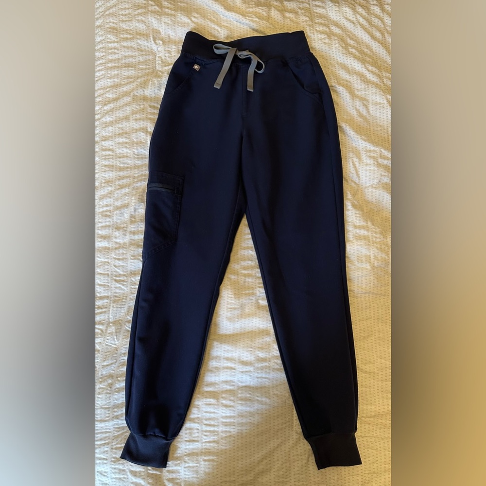 FIGS XXS/P High Waisted Zamora Joggers 2.0 in Navy